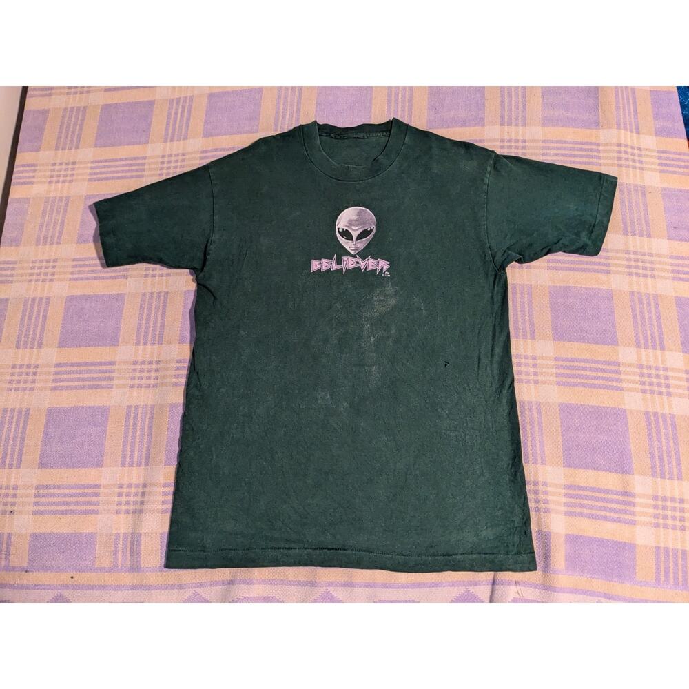 Vintage Alien Believer T Shirt Fashion Victim 90s Green Skate Workshop Rare ET